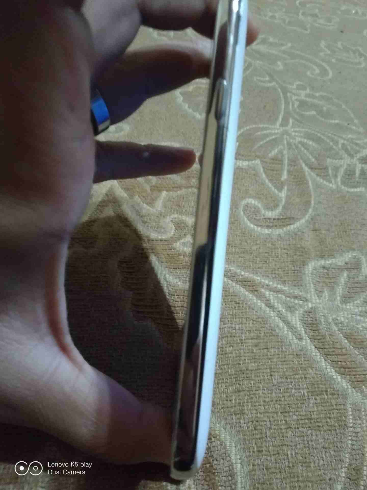 الجهاز بحاله الوكاله
لا تنسَ أنك شاهدت هذا الإعلان في عنكبوت
قابل للبدل...