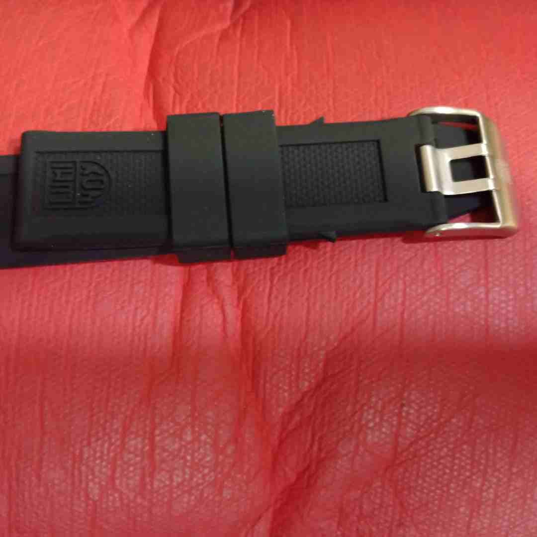 كستك اصلي LUMI NUX
لا تنسَ أنك شاهدت هذا الإعلان في عنكبوت
كستك ساعة لومينوكس مطاطي rubber قياس 2...