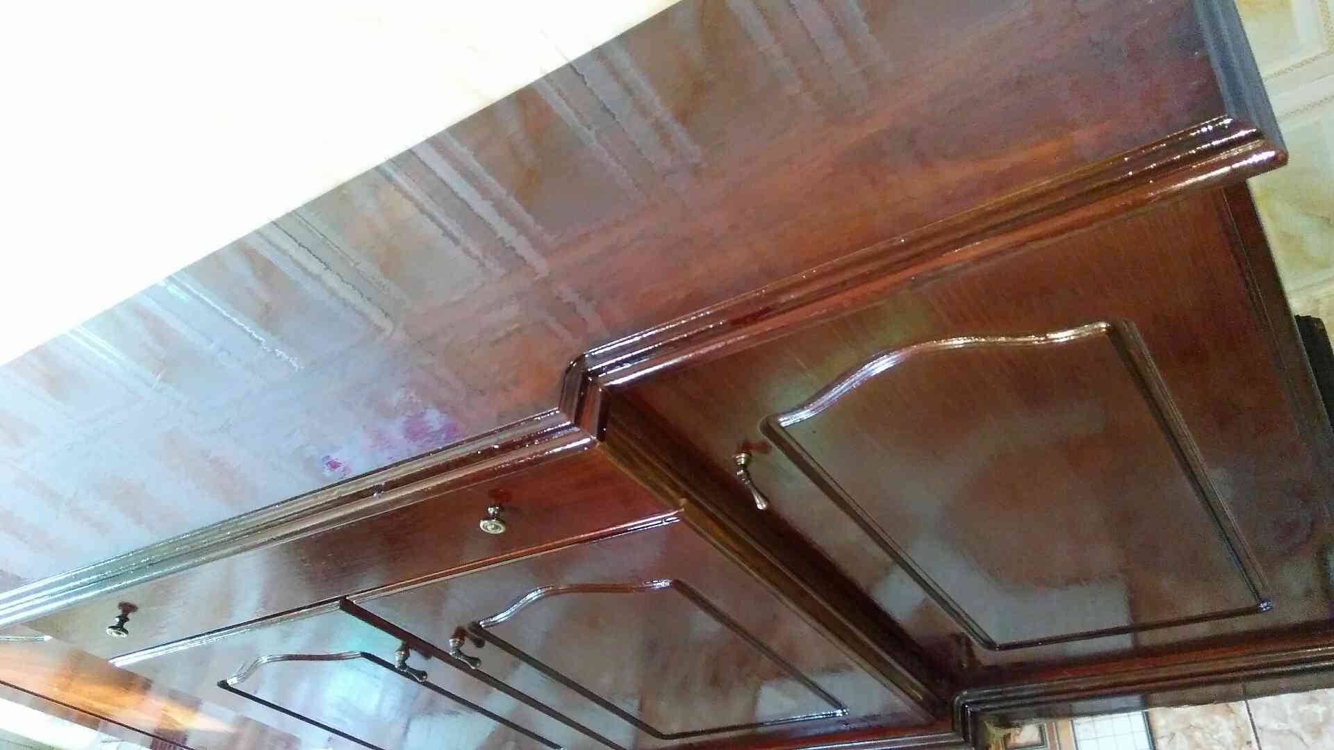 عفش بيت
لا تنسَ أنك شاهدت هذا الإعلان في عنكبوت
غرفة نوم ماستر بدون خزانه وتواليت ومرٱة سفره...