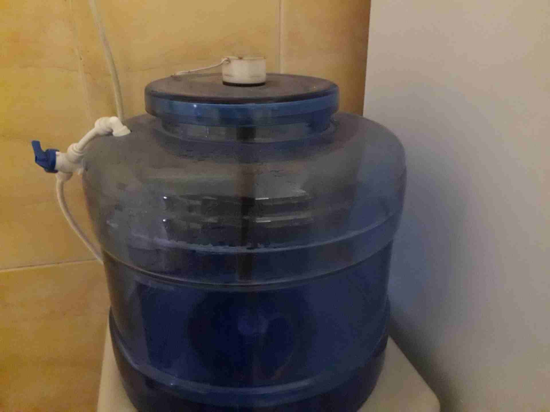 قارورة زجاج ..كولر
لا تنسَ أنك شاهدت هذا الإعلان في عنكبوت
يوجد قارورة زجاج للبيع بحاله جيده..م...
