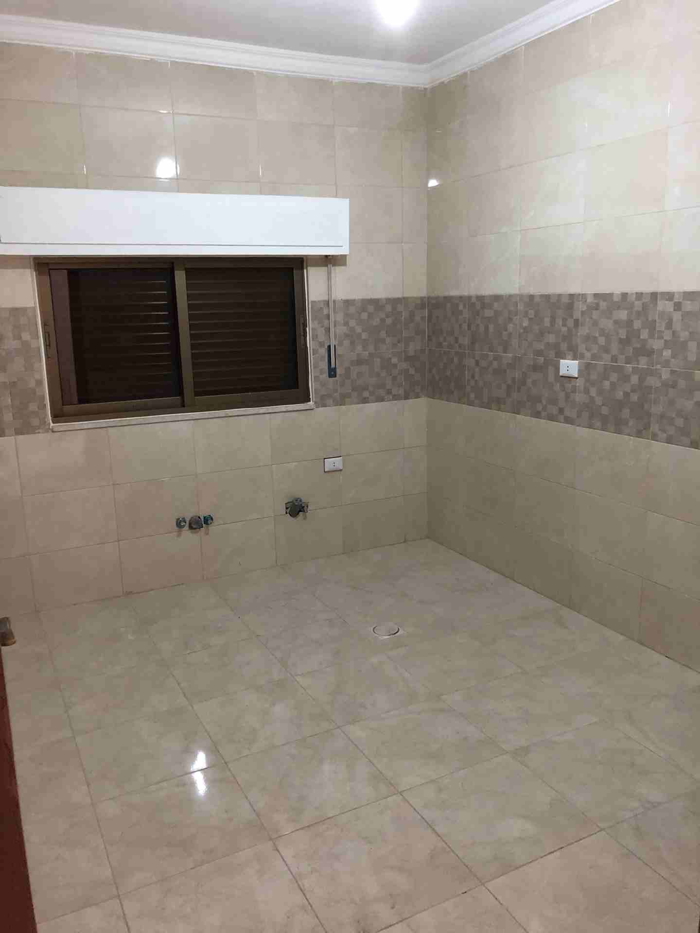شقه ارضيه طابقيه - ضاحيه الحاج حسن - للبيع بسعر مغري
لا تنسَ أنك شاهدت هذا الإعلان في عنكبوت
شقه...