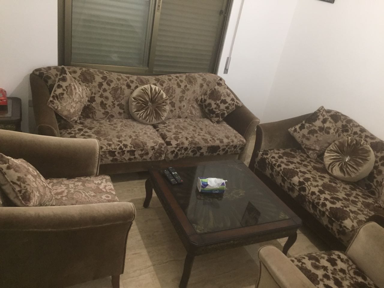 أثاث بيت راقي للبيع
لا تنسَ أنك شاهدت هذا الإعلان في عنكبوت
أثاث بيت راقي للبيع بداعي السفر ،...