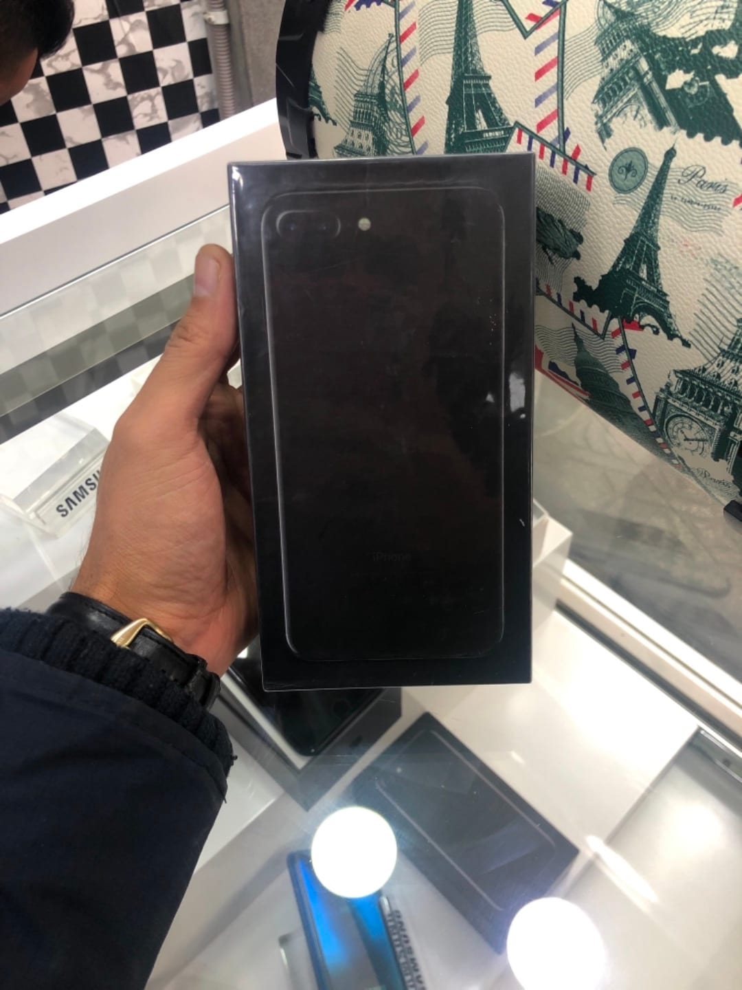 ايفون 7 plus 128 جت بلاك جديد كفالة الشركة بسعر حرق الحرق
لا تنسَ أنك شاهدت هذا الإعلان في عنكبوت...