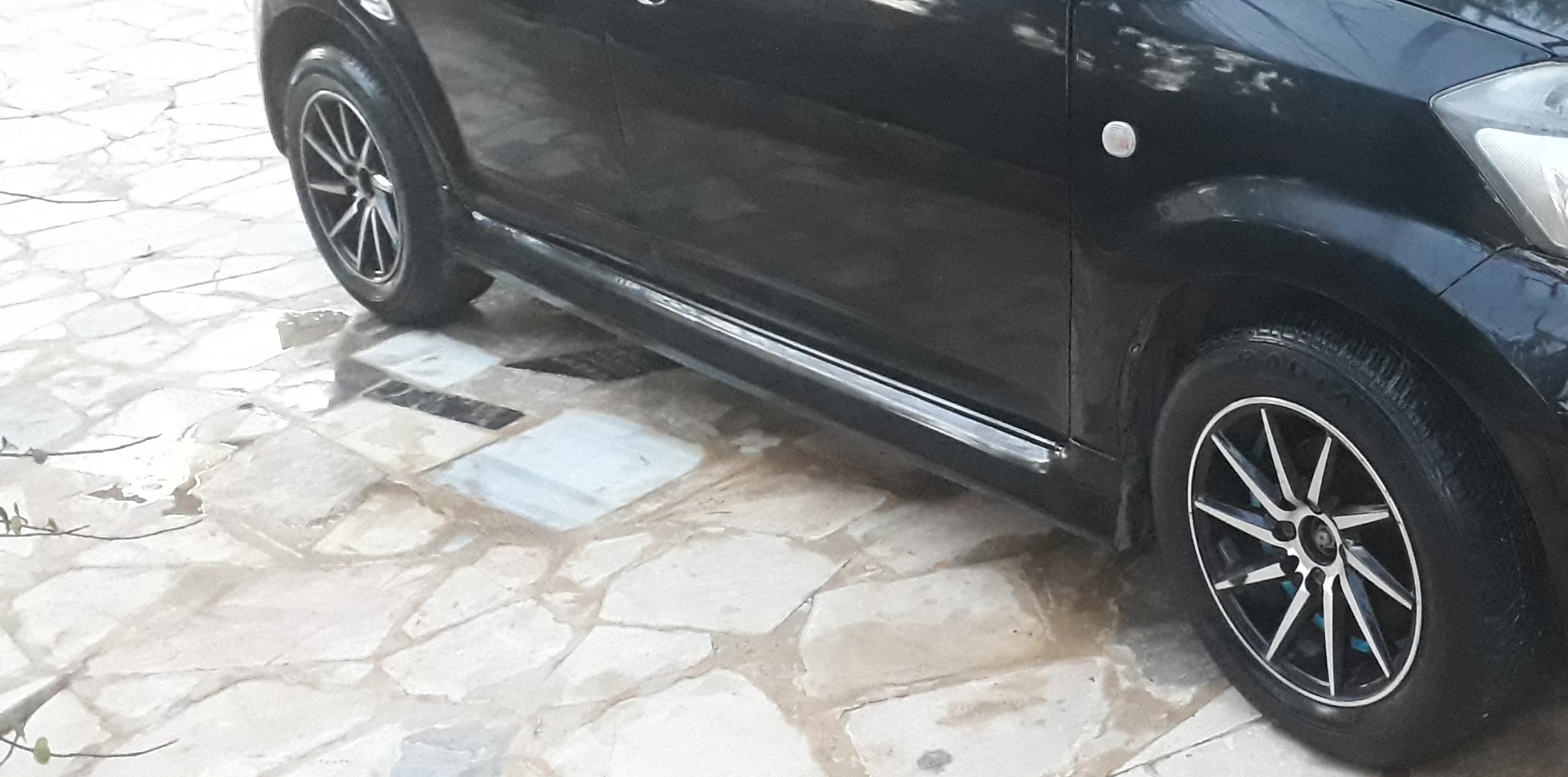 جنط فوزن 14 وكالة مع كوشوك للبيع او للبدل
لا تنسَ أنك شاهدت هذا الإعلان في عنكبوت
جنط فوزن 14...