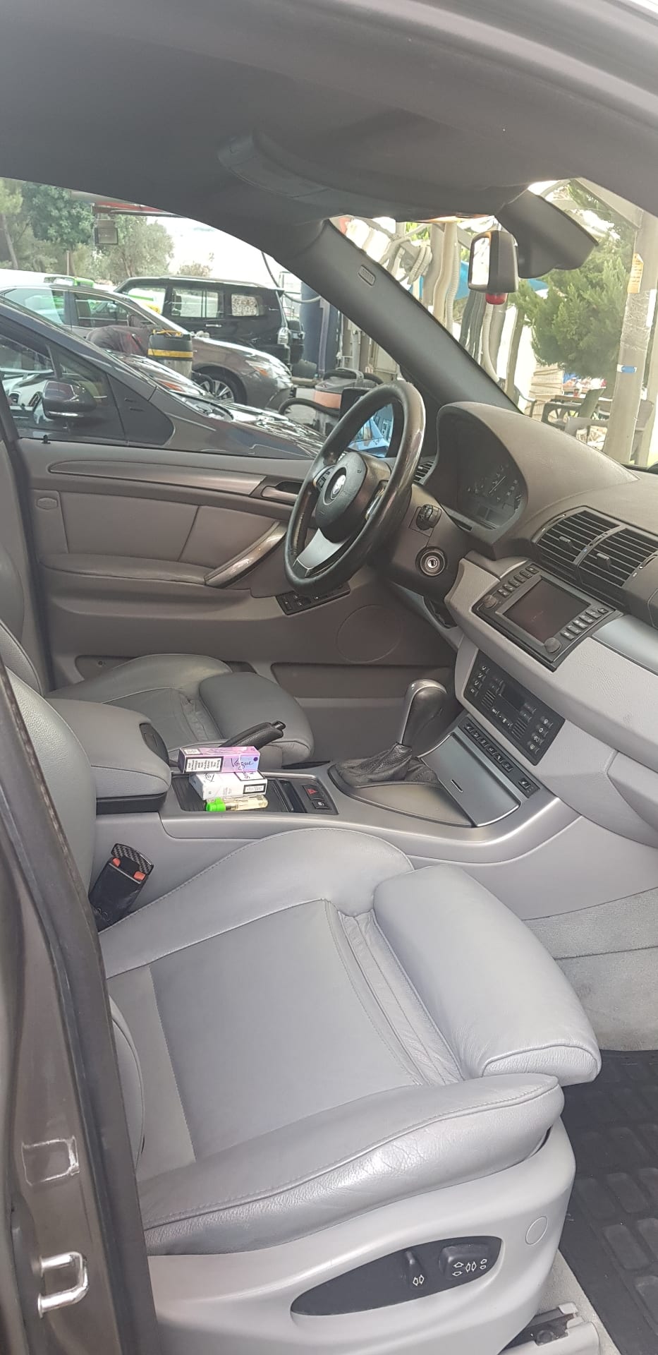 BMW X5 , 2005
لا تنسَ أنك شاهدت هذا الإعلان في عنكبوت
موديل 2005 اعلى صنف بحالة الوكالة لون ف...