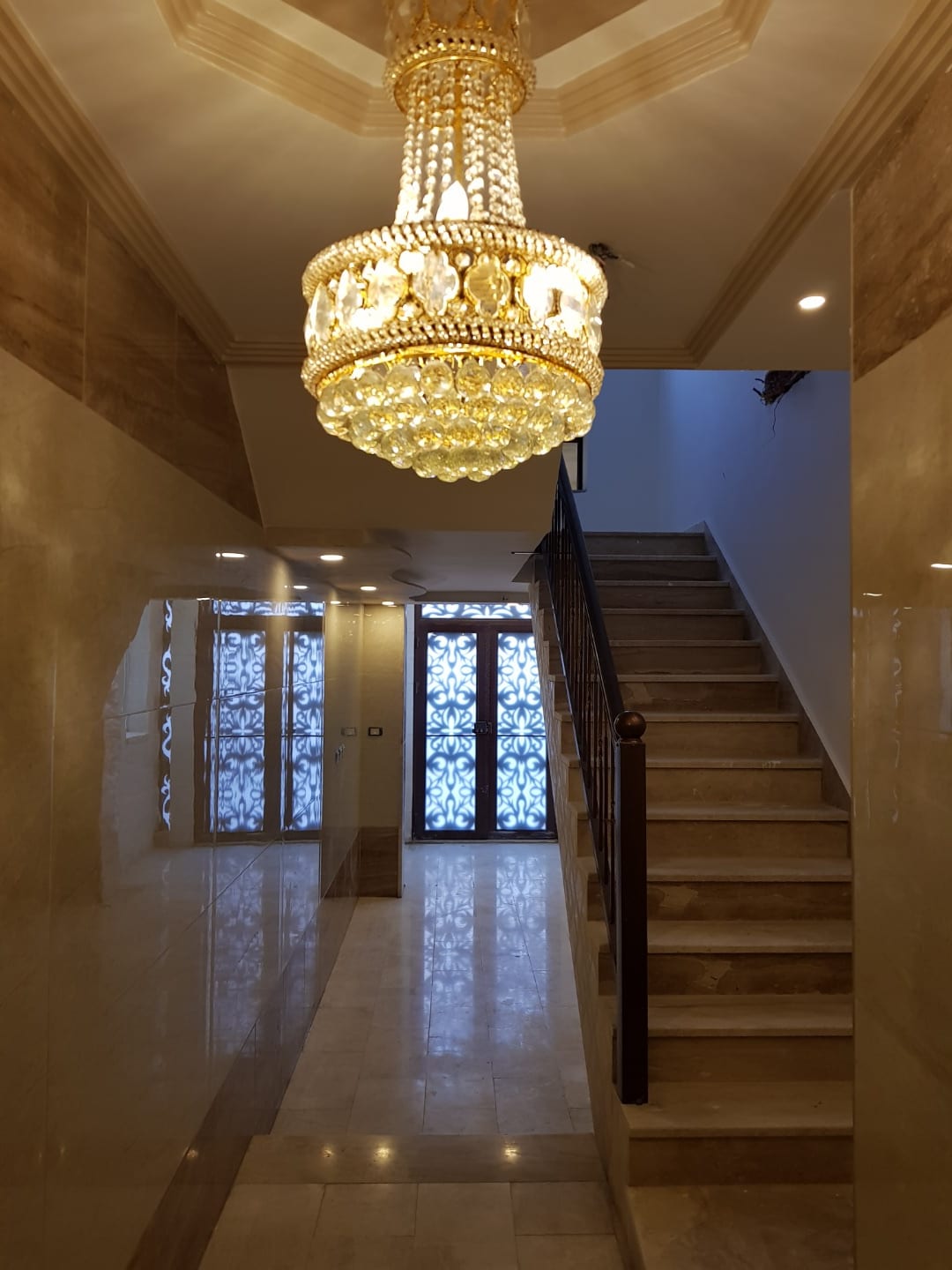 مبنى سكني تشطيب فندقي جديد للايجار في شارع الجامعة
لا تنسَ أنك شاهدت هذا الإعلان في عنكبوت
لل...