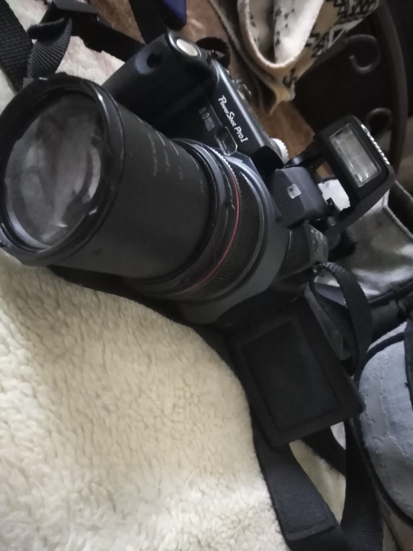 كاميرا كانون power shot pro1
لا تنسَ أنك شاهدت هذا الإعلان في عنكبوت
كاميرا كانون power sho...