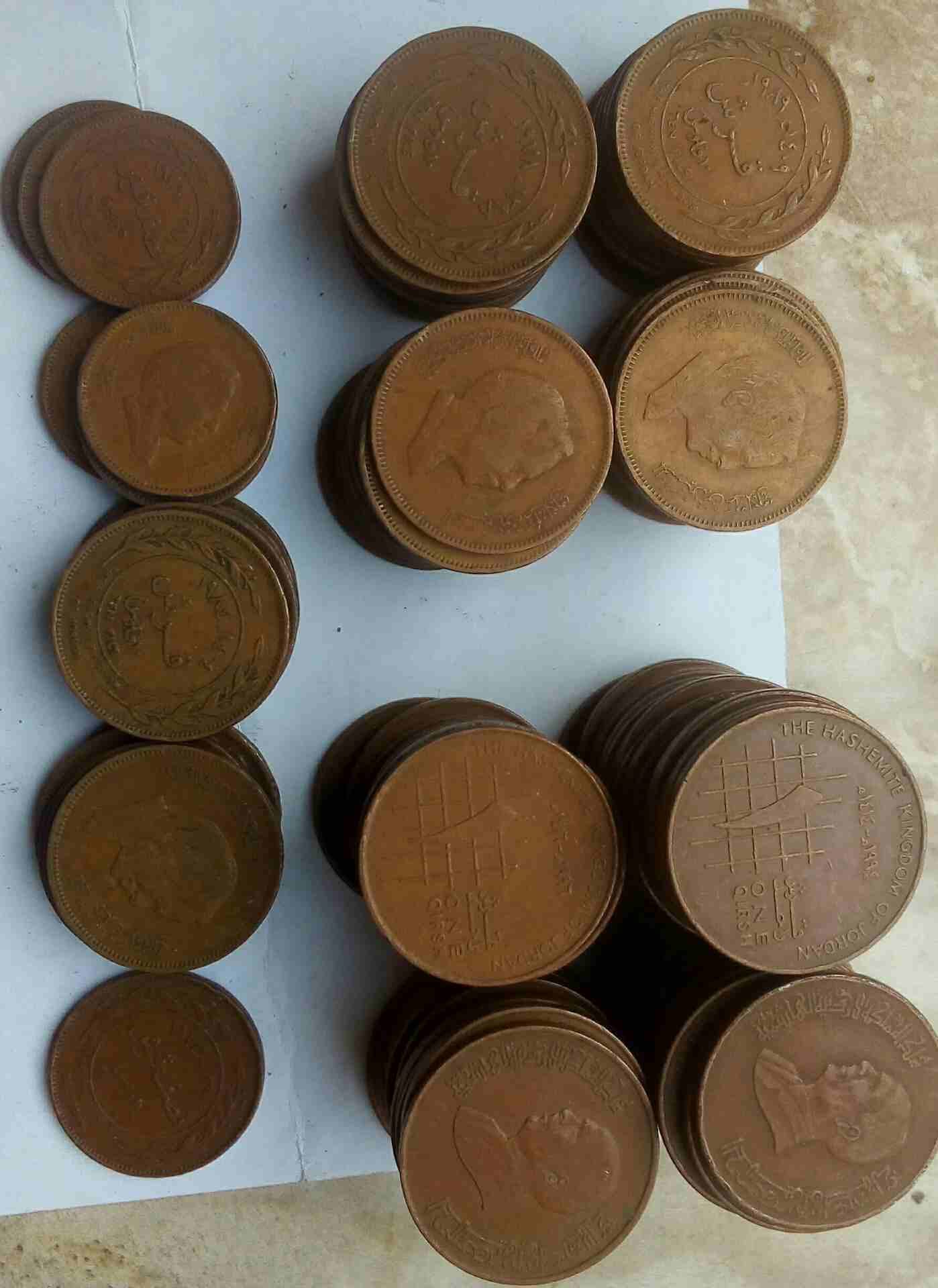عملات تقريبا 300 قطع
لا تنسَ أنك شاهدت هذا الإعلان في عنكبوت
للبيع التواريخ مختلفه التواصل على رق...