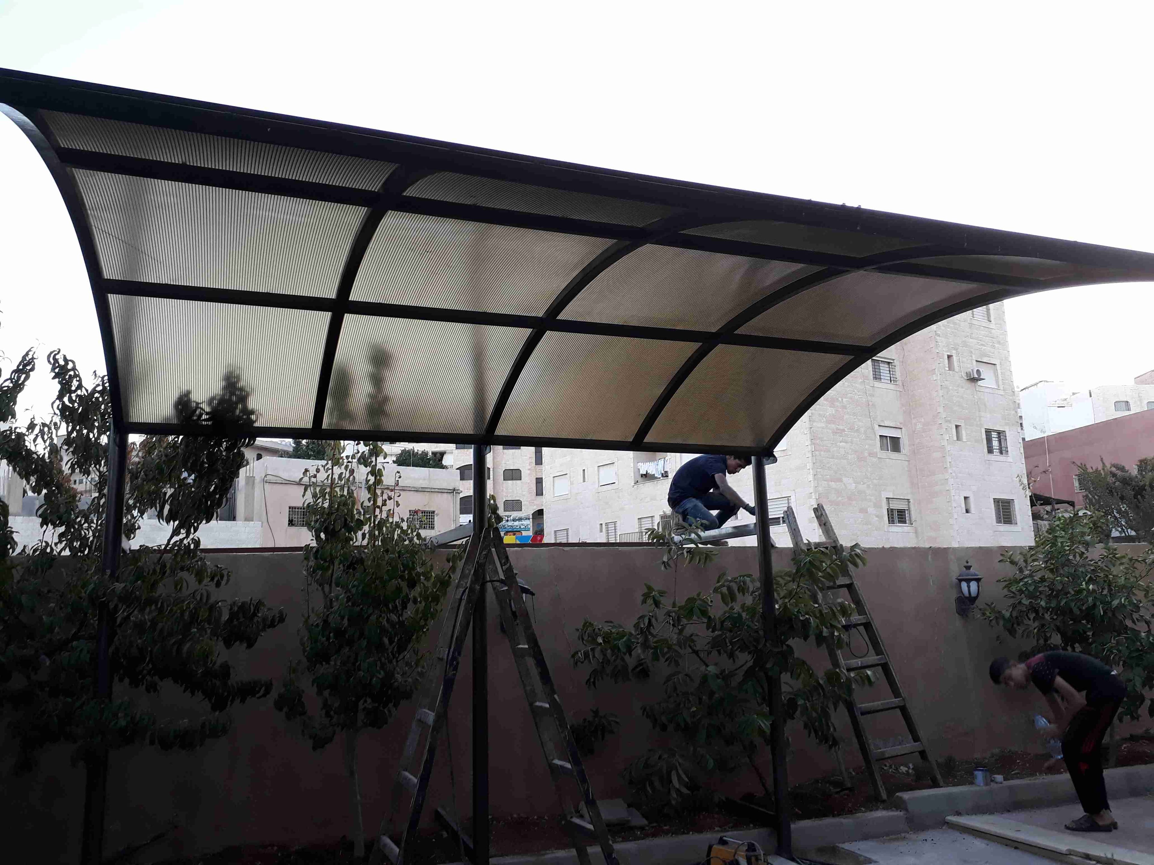 الفنيون لكافه اعمال الحداده والمظلات
لا تنسَ أنك شاهدت هذا الإعلان في عنكبوت
مظلات خشب
مظلات...