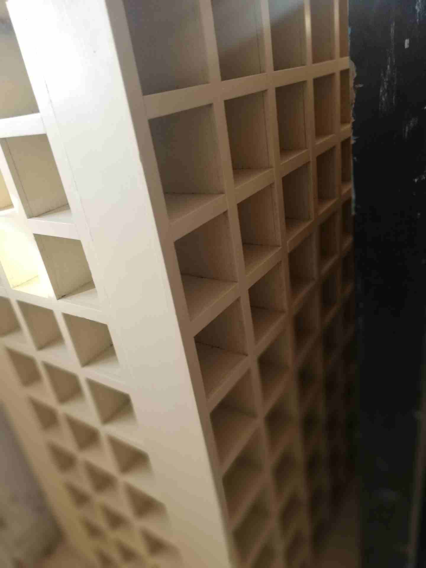 ستاندات عرض الحزامات استاند جرابات وغيره
لا تنسَ أنك شاهدت هذا الإعلان في عنكبوت
ستاند حديد (ل...