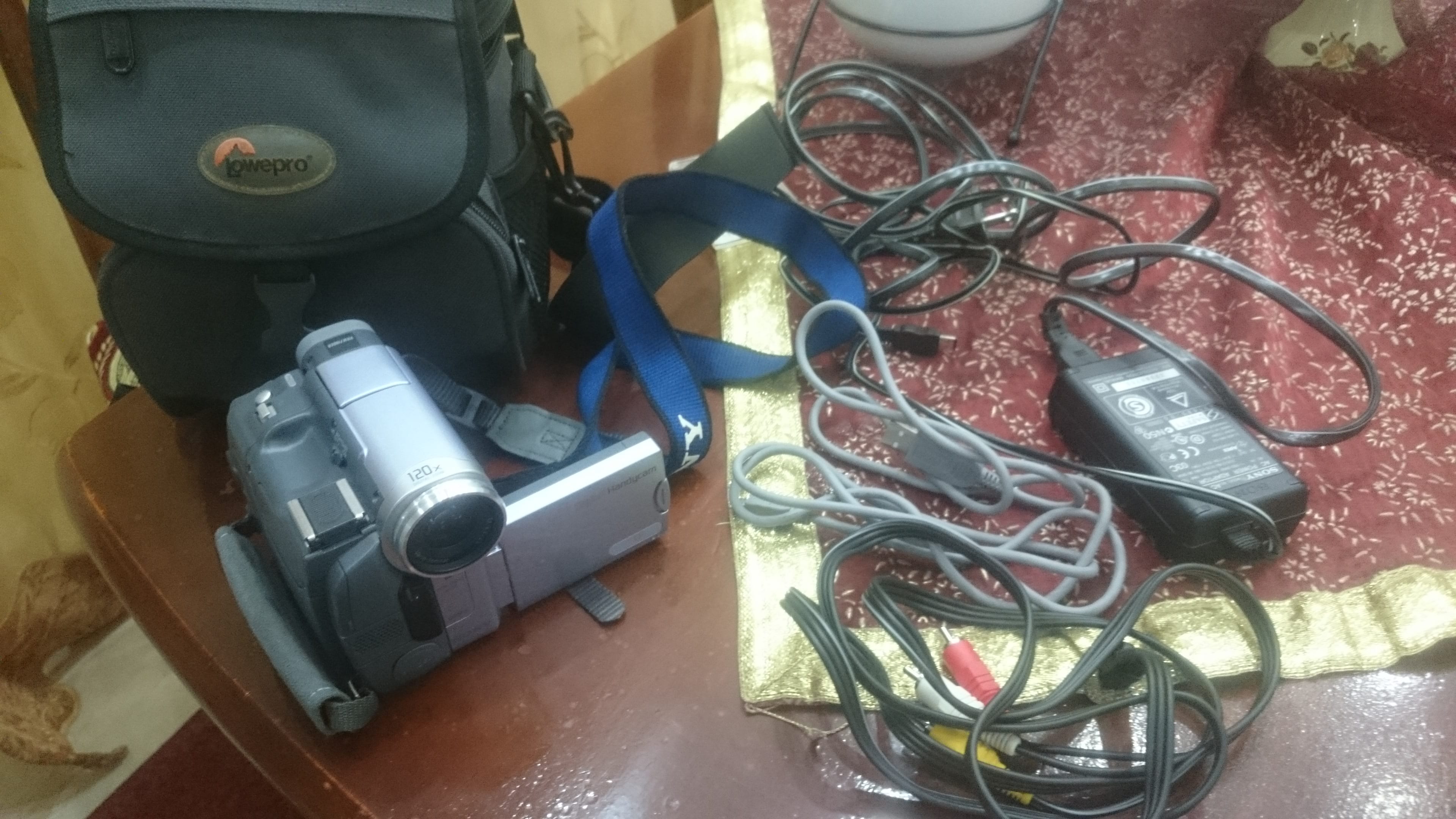 كاميرا سوني فيديو
لا تنسَ أنك شاهدت هذا الإعلان في عنكبوت
كاميرا سوني فيديو للبيع
للجادين فق...