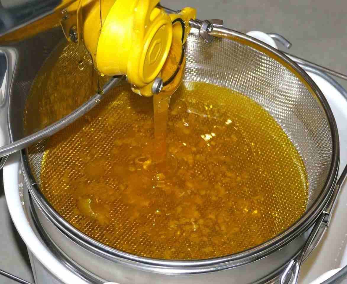 جميع منتجات النحل متوفره… كبير نحالين الشمال
لا تنسَ أنك شاهدت هذا الإعلان في عنكبوت
لدين...