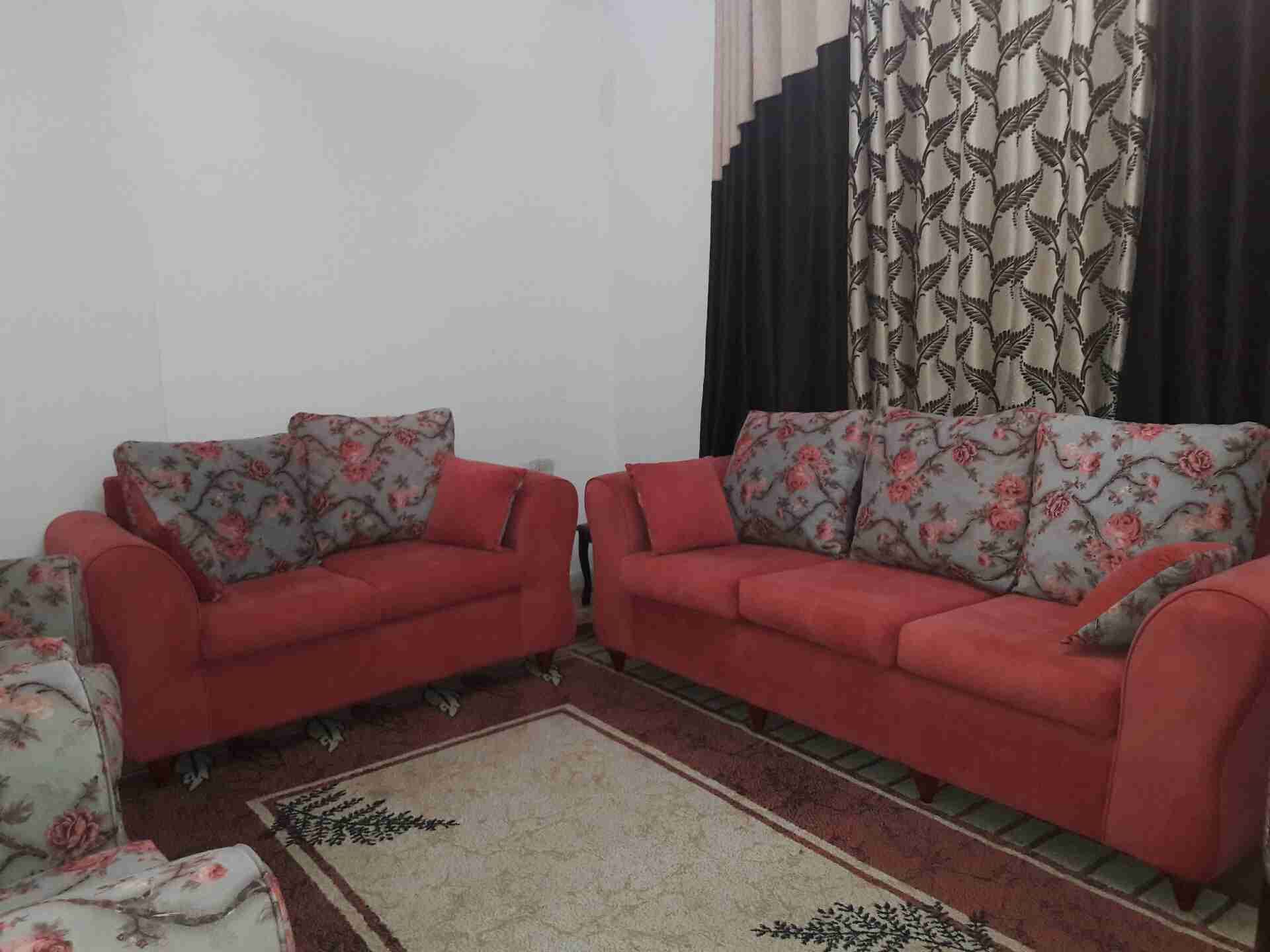 كنب تفصيل
لا تنسَ أنك شاهدت هذا الإعلان في عنكبوت
كنب 7 مقاعد بسعر مغري ولون مميز تفصيل كلف 8...