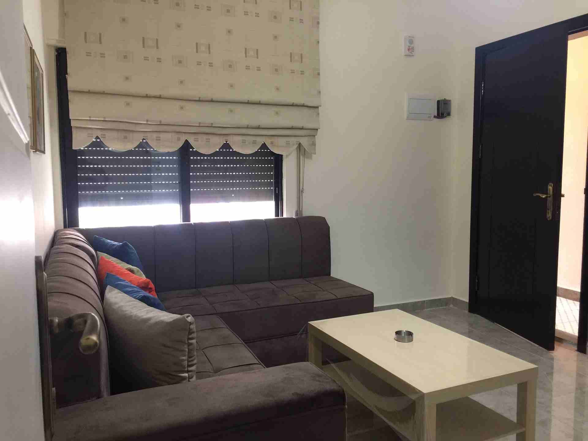 ستديو مفروش شارع الجامعه خلف توتال ... فرش ممتاز .. عماره اغلبها طلبه وهدوء ...
لا تنسَ أنك شاهدت هذا الإعلان في عنكبوت...