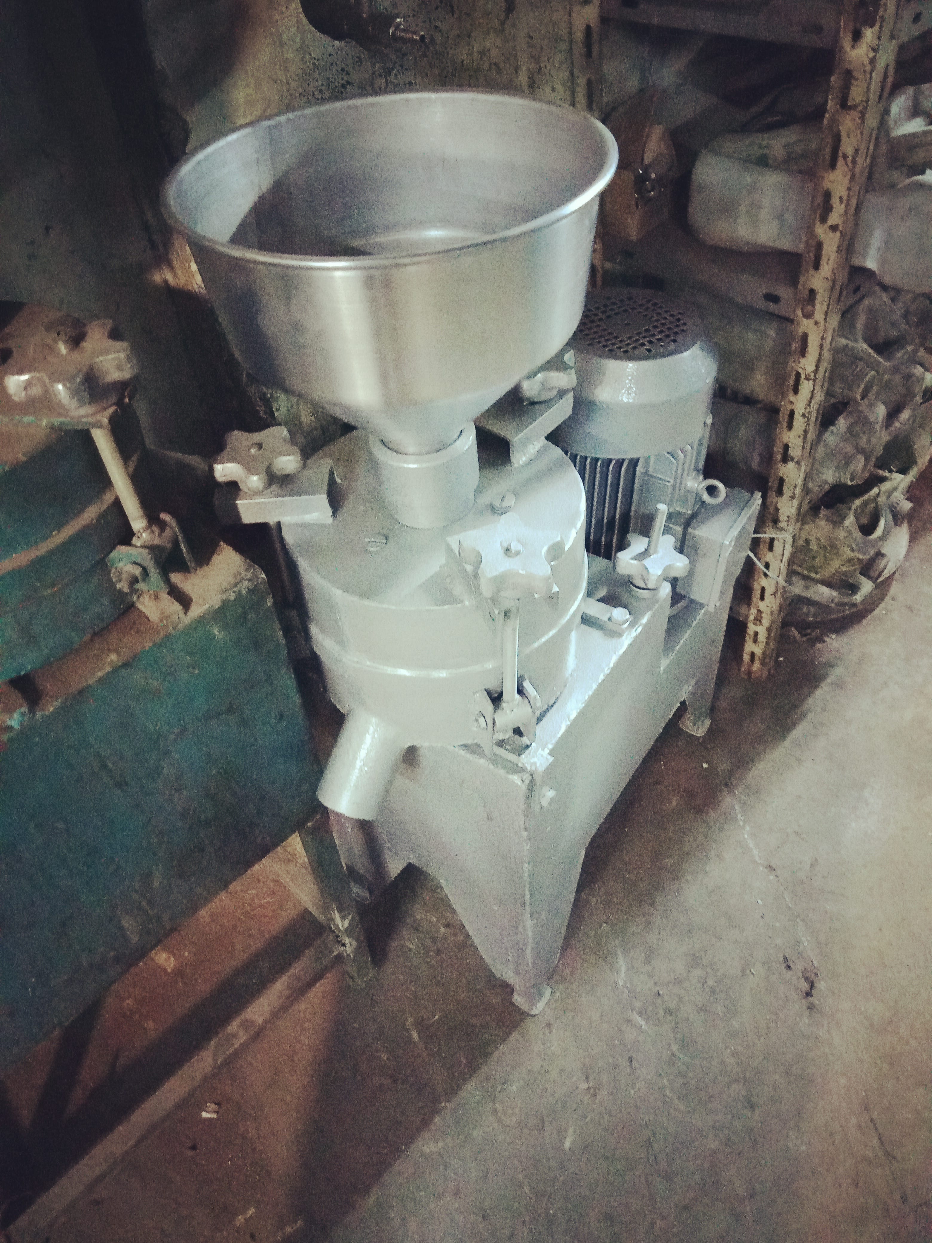 مشغل ناصر تصنيع ماكنتات تحميص االبزر وقهوه والمكسرات
لا تنسَ أنك شاهدت هذا الإعلان في عنكبوت...