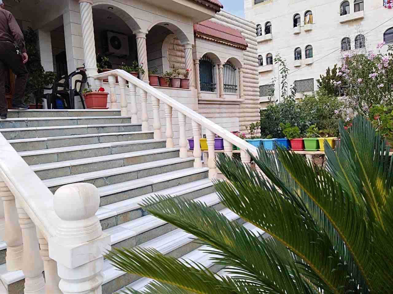 فيلا على شارعين في منطقة الايمان
لا تنسَ أنك شاهدت هذا الإعلان في عنكبوت
فيلا على شارعين في منطقة...