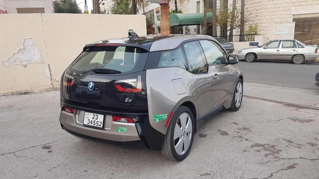 2014 BMW i3 REXT MEGA وارد وكالة لون فيراني
لا تنسَ أنك شاهدت هذا الإعلان في عنكبوت
بي ام دبل...