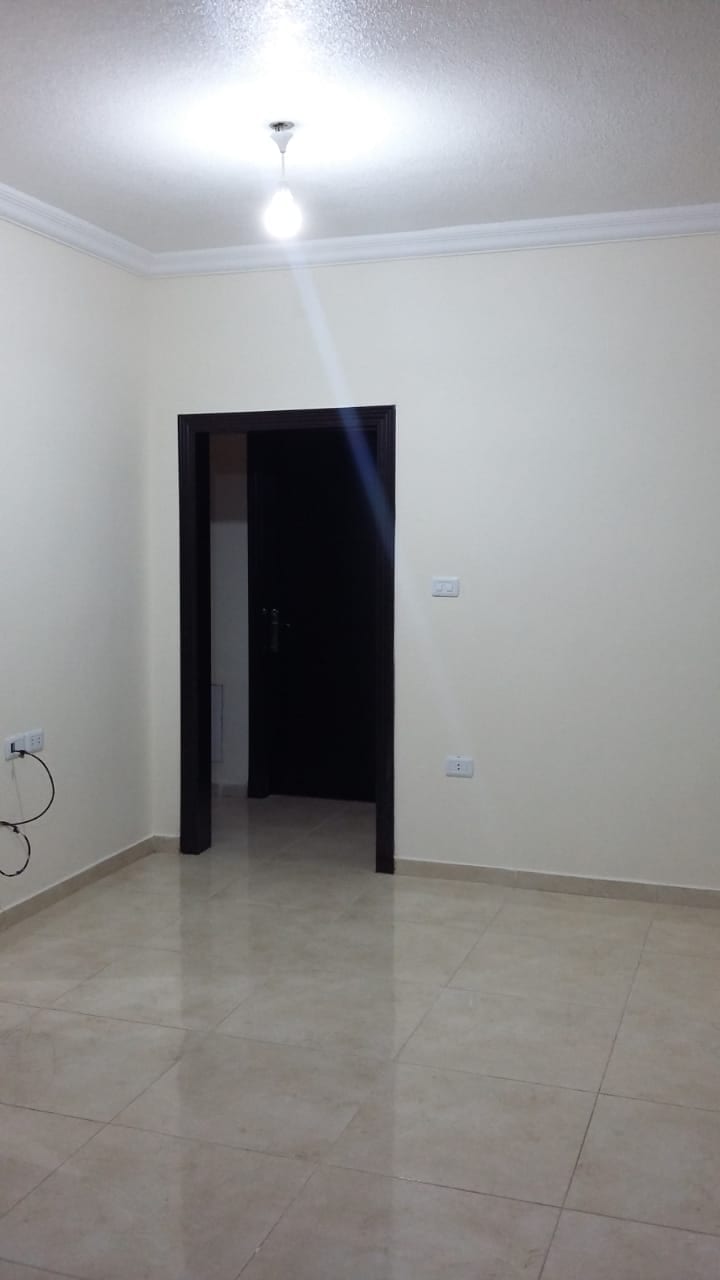 Basement apartment for rent in Amman
لا تنسَ أنك شاهدت هذا الإعلان في عنكبوت
3 غرف نوم و3 حما...