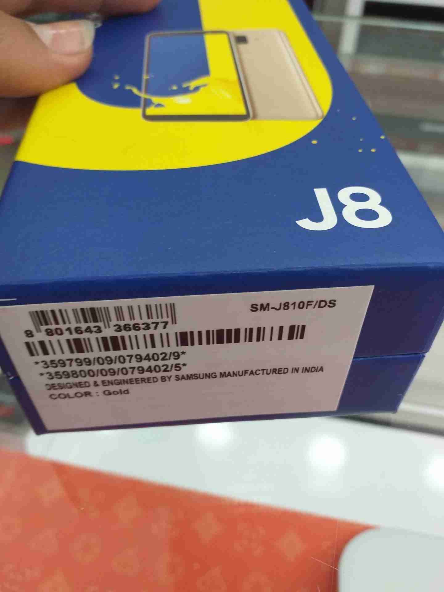 j8جديد مش مفتوح
لا تنسَ أنك شاهدت هذا الإعلان في عنكبوت
J8جديد مسكر كرتونه
64 جيجا
4 جيجا...