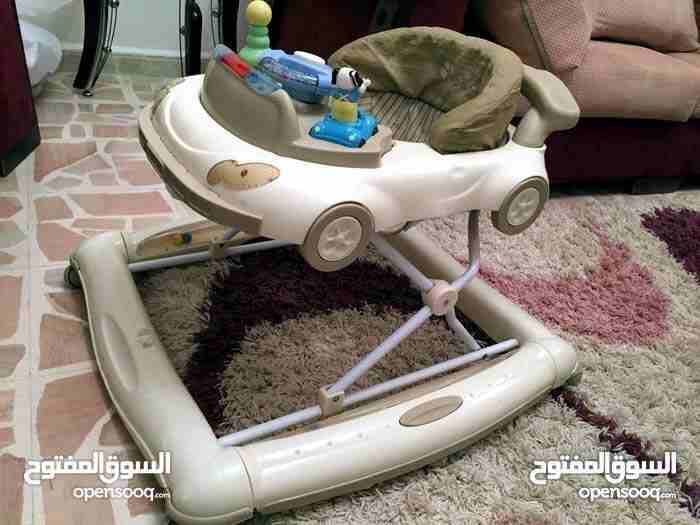كراجة بيبي
لا تنسَ أنك شاهدت هذا الإعلان في عنكبوت
كراجة بيبي وبتصير هزاز للبيع وفيها موسيقى وضعه...