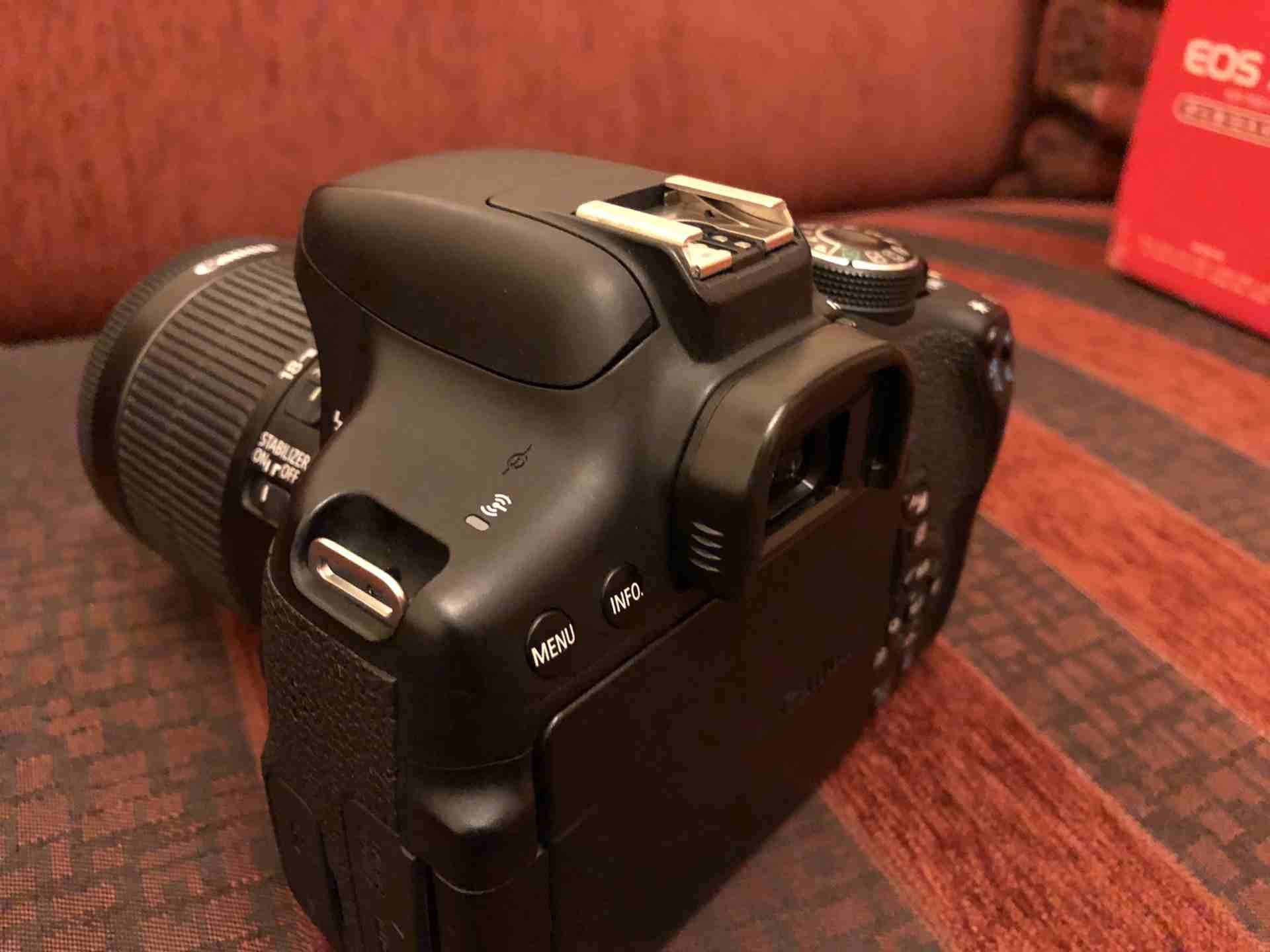 كانون Canon 750D
لا تنسَ أنك شاهدت هذا الإعلان في عنكبوت
كاميرا كانون 750D
صناعة يابانية مش تاي...