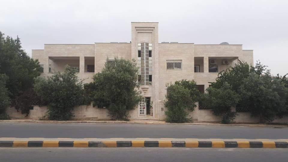 عمااره 1320م في خلدا خلف الستي موول على شارعين للبيع بدااااعي الهجره
لا تنسَ أنك شاهدت هذا الإعلان في عنكبوت...