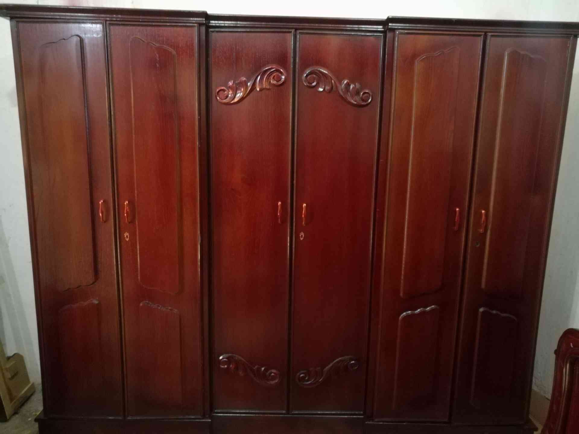 غرفة نوم لاتيه 24 قشره بلوط بحاله الوكالة تفصيل بسعر مغري 270دينار
لا تنسَ أنك شاهدت هذا الإعلان في عنكبوت...