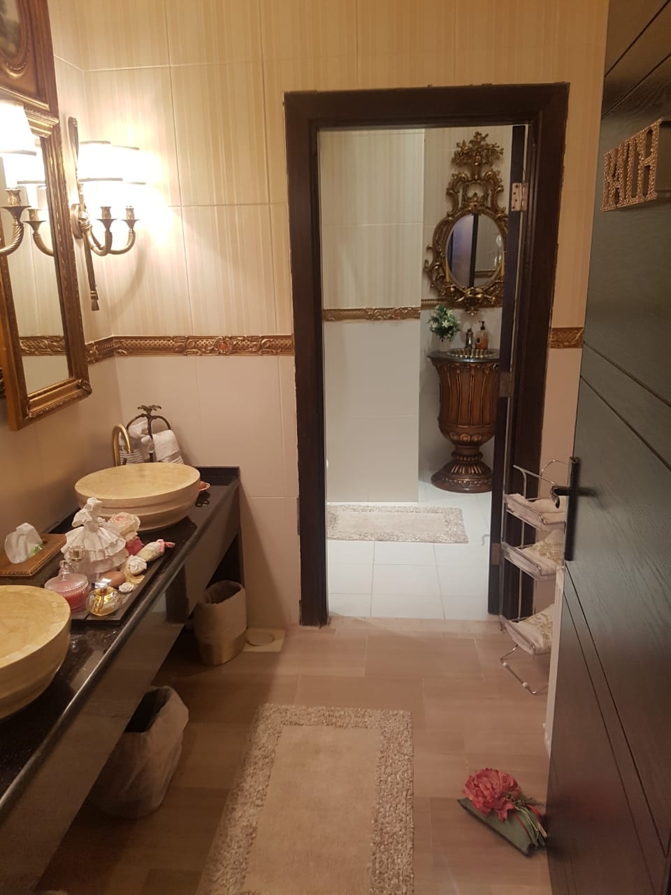فيلااااا في عبدون 800 م للبيع المستعجل بدااااعي السفر
لا تنسَ أنك شاهدت هذا الإعلان في عنكبوت...