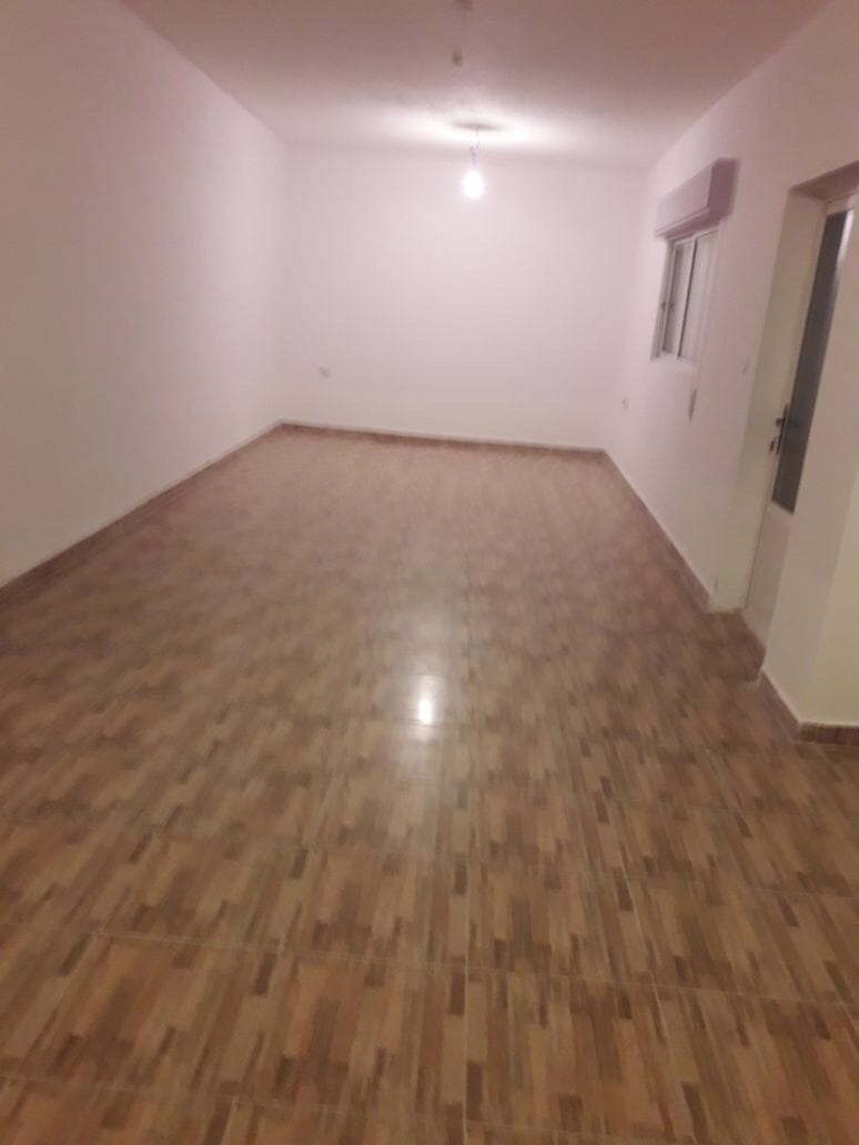 بناية للبيع من ثلاث طوابق بالقرب من القيادة العامة طبربور
لا تنسَ أنك شاهدت هذا الإعلان في عنكبوت...