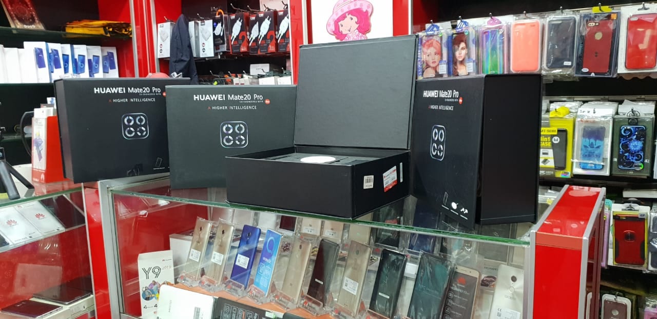 اجمل العروض في المملكة على اجهزه Mate20 pro فل بكج كفاله سل افنيو
لا تنسَ أنك شاهدت هذا الإعلان في عنكبوت...