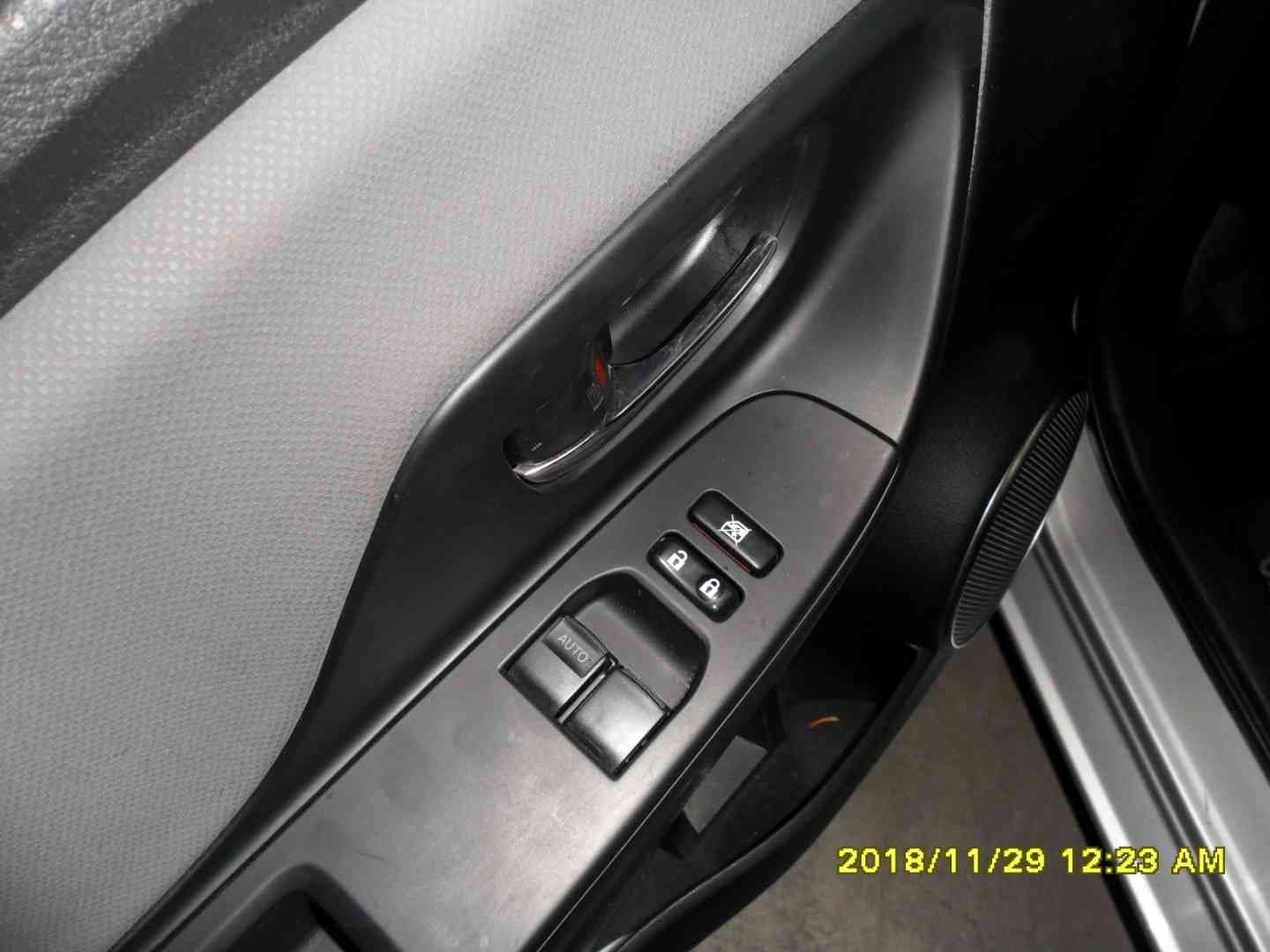 2016 TOYOTA يارس YARIS ( لون سكني )
لا تنسَ أنك شاهدت هذا الإعلان في عنكبوت
تويتا يارس 201...