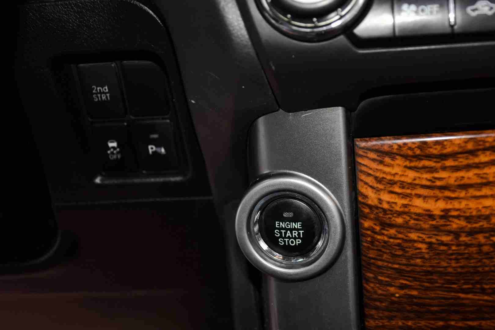 2010 Land Cruiser Prado TX.L
لا تنسَ أنك شاهدت هذا الإعلان في عنكبوت
2010 Land Cruiser Prado TX.L...