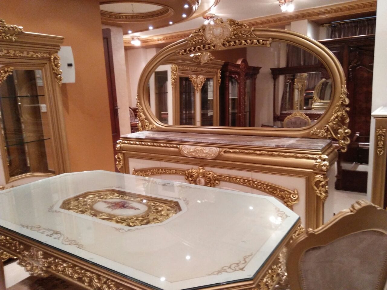غرفة سفره زان مصري
لا تنسَ أنك شاهدت هذا الإعلان في عنكبوت
العفش المصري الدمياطي عروض حرق الأ...