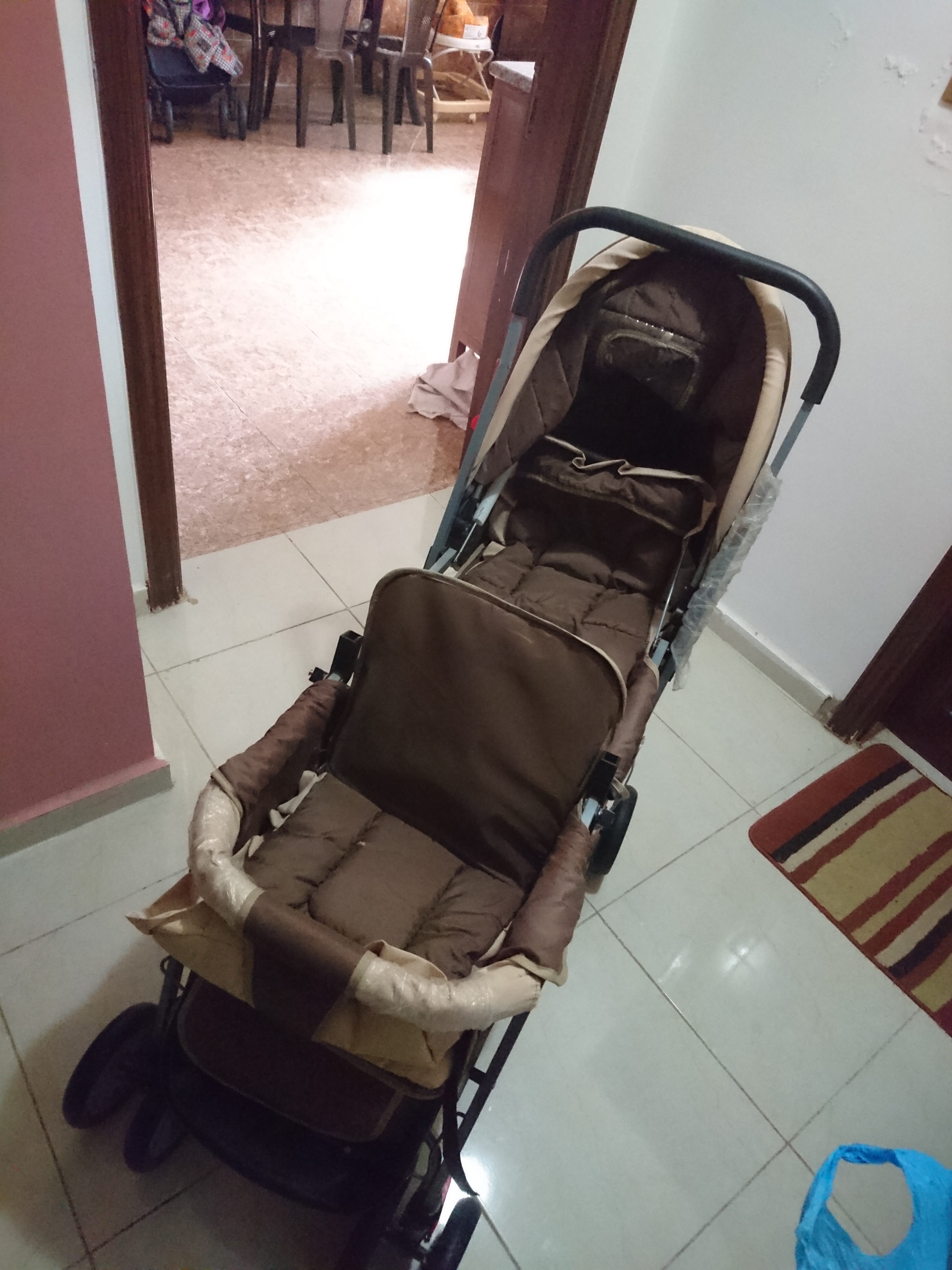 عربايه تونز بحاله الوكاله
لا تنسَ أنك شاهدت هذا الإعلان في عنكبوت
العربايه بحاله الوكاله
اسخ...