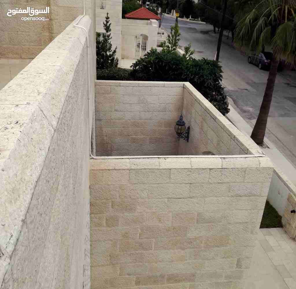 عبدون فيلا مستقله خلف الارثدوكسي
لا تنسَ أنك شاهدت هذا الإعلان في عنكبوت
يمكنكم مشاهدة المزيد من...