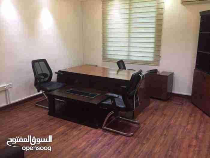 مكاتب مؤثثة للايجار/ ‎شارع المدينة الطبية
لا تنسَ أنك شاهدت هذا الإعلان في عنكبوت
‎مك...
