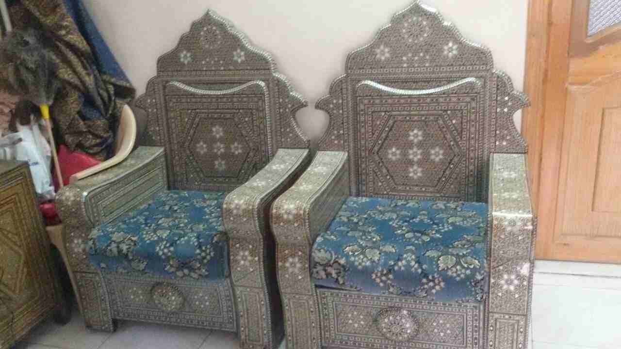 كراسي موزايك للبيع
لا تنسَ أنك شاهدت هذا الإعلان في عنكبوت
كراسي أثري عدد 6 موزايك للبيع ، بحاله...