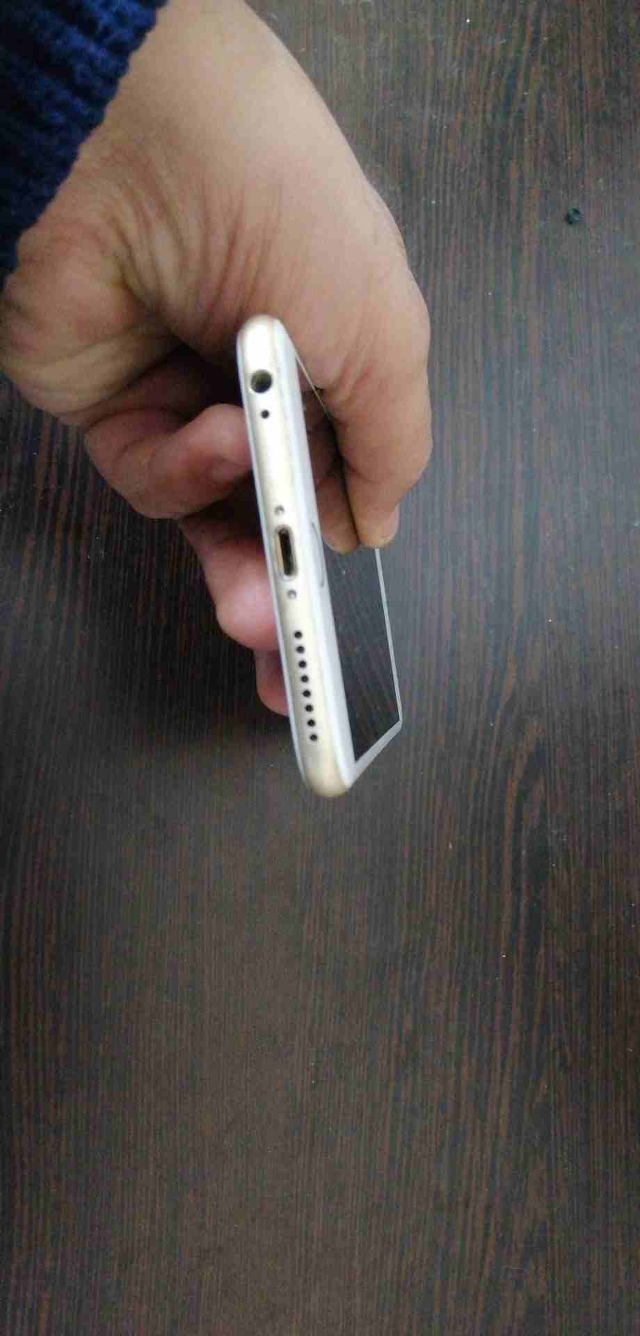 ايفون 6 بلص
لا تنسَ أنك شاهدت هذا الإعلان في عنكبوت
ايفون 6 plus للبيع أو للبدل 64 gb...