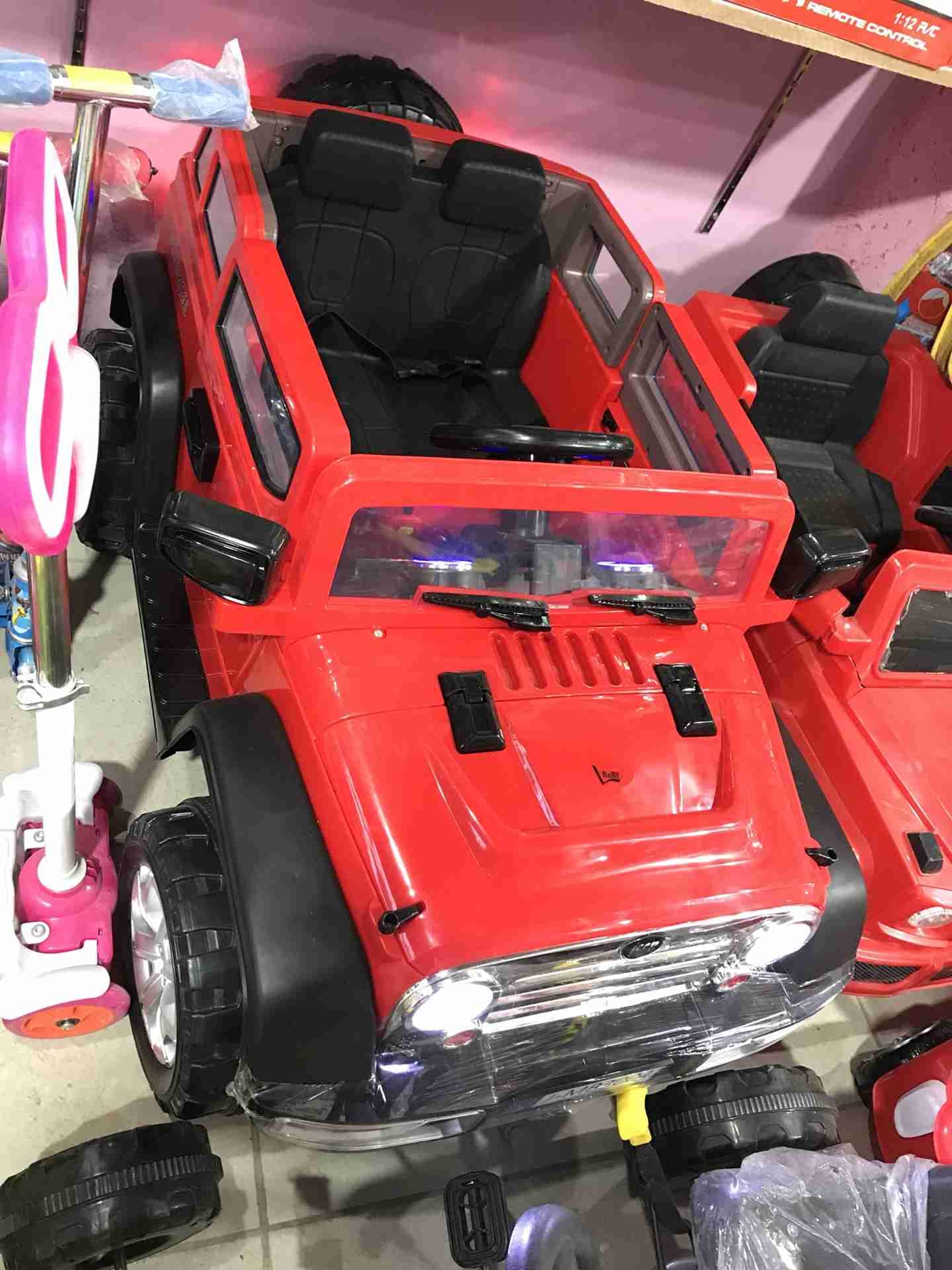 سيارات شحن دهان للاطفال احدث الموديلات 2019 مع ريموت تحكم يوجد خدمه توصيل 0796316653
لا تنسَ أنك شاهدت هذا الإعلان في عنكبوت...