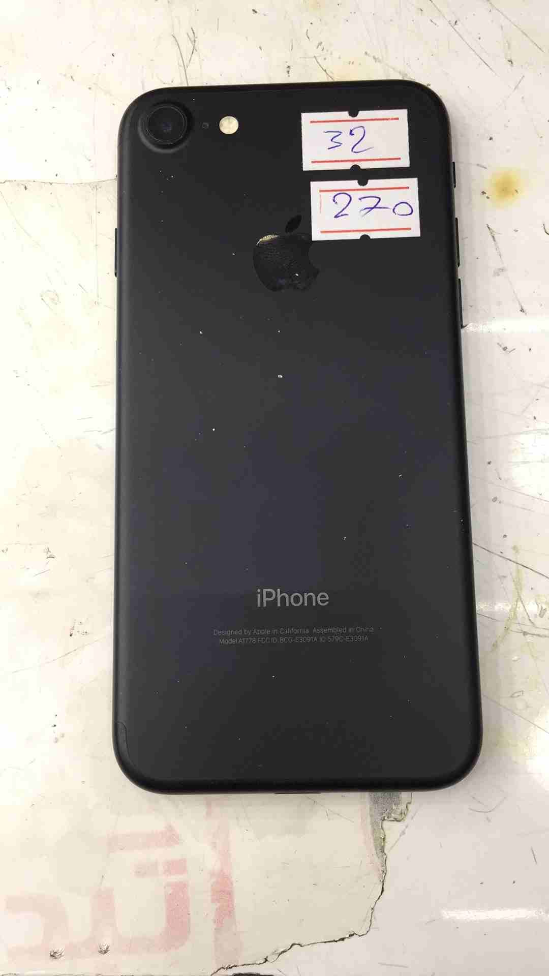Iphone 7 (32G) لون اسود وكالة
لا تنسَ أنك شاهدت هذا الإعلان في عنكبوت
ايفون 7 ( 32G ) مستعمل وكال...