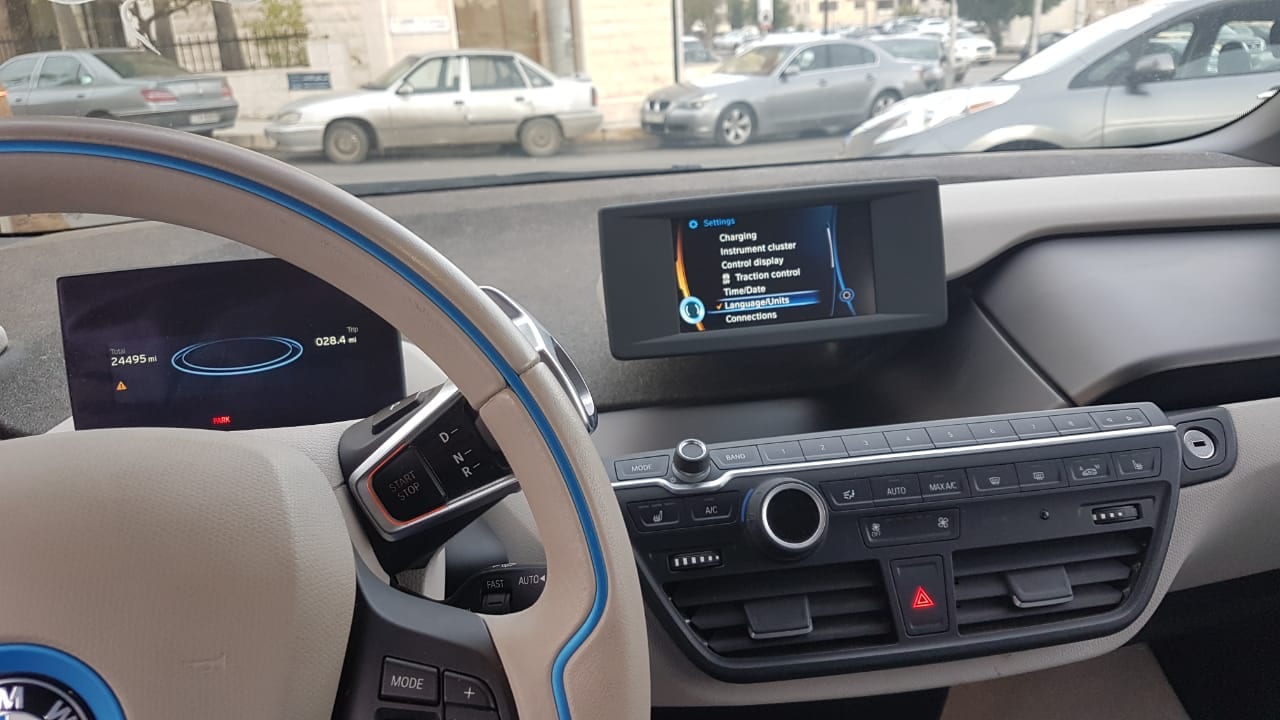 2014 BMW i3 REXT MEGA وارد وكالة لون فيراني
لا تنسَ أنك شاهدت هذا الإعلان في عنكبوت
بي ام دبل...