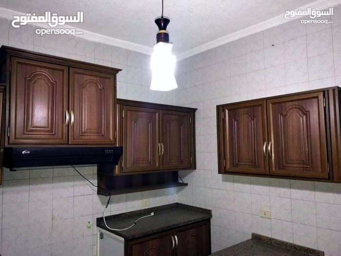 شقة فارغة للايجار الجاردنز 3نوم صالون 275 دينار
لا تنسَ أنك شاهدت هذا الإعلان في عنكبوت
3نوم...