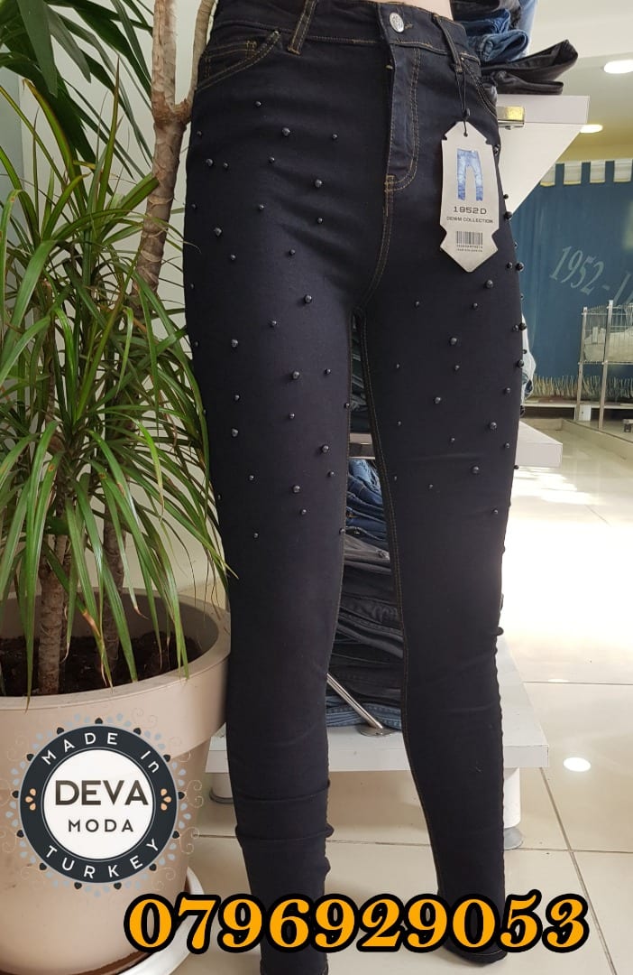 بتطلون موديل تركي بخرز ولولو
لا تنسَ أنك شاهدت هذا الإعلان في عنكبوت
#ملابس #تركيه Deva Moda...