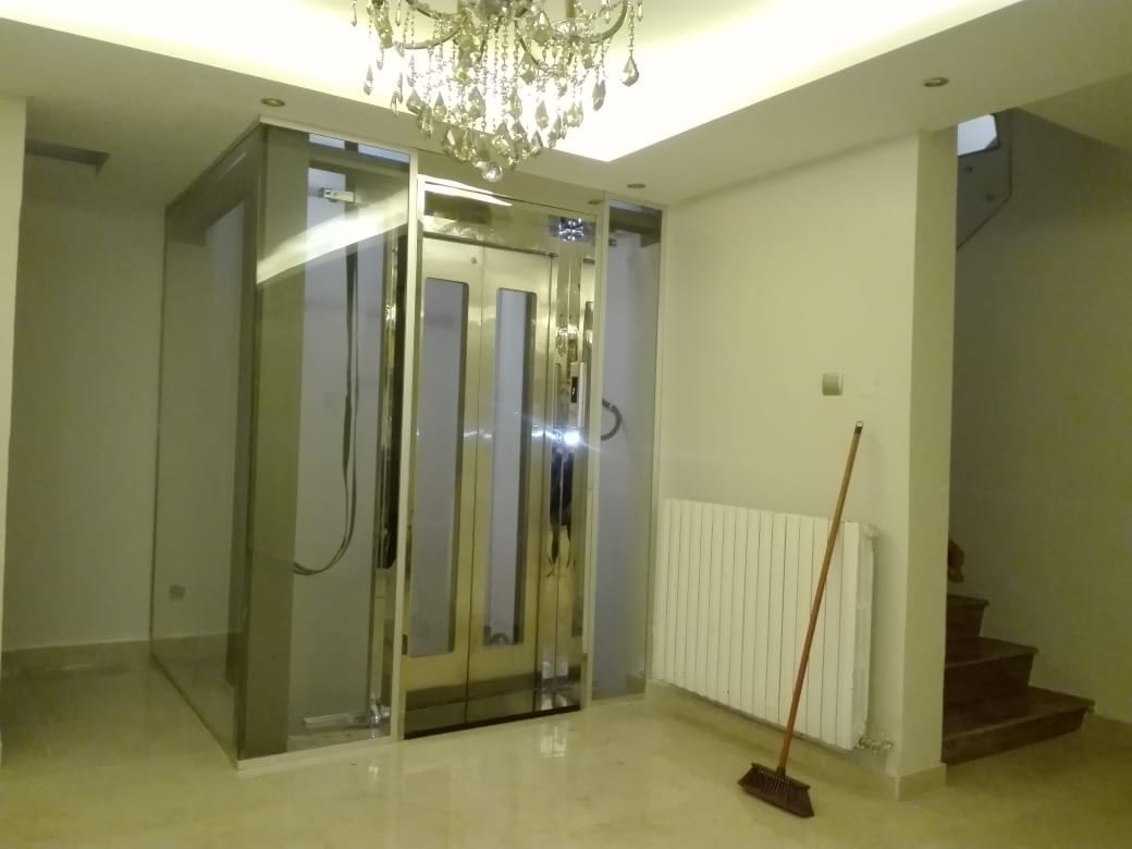 المركزية لصيانة وتركيب المصاعد الكهربائية Elevators / Lifts
لا تنسَ أنك شاهدت هذا الإعلان في عنكبوت...