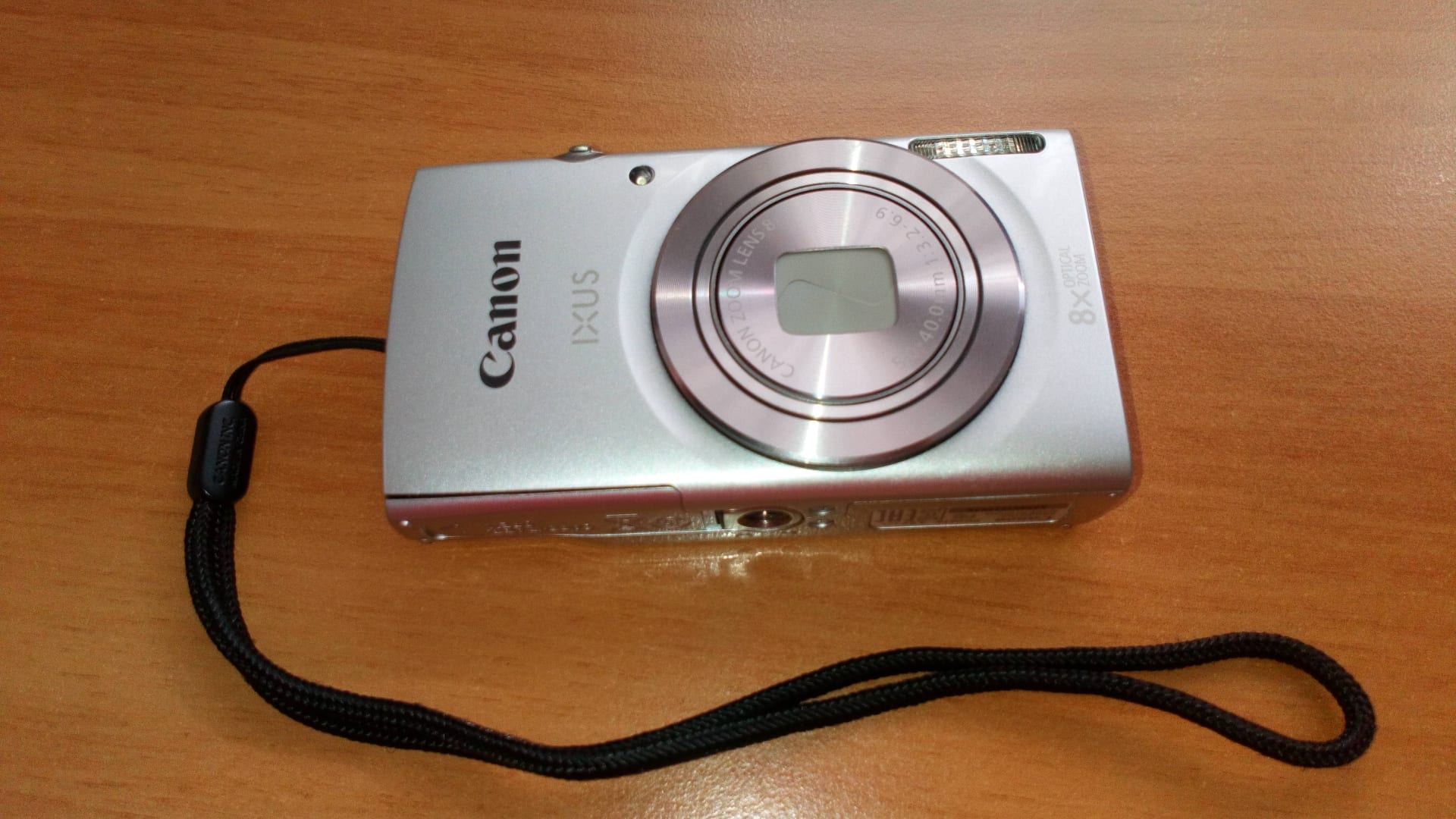 كاميرا كانون للبيع بحاله الوكاله
لا تنسَ أنك شاهدت هذا الإعلان في عنكبوت
كاميرا Canon IXUS175...