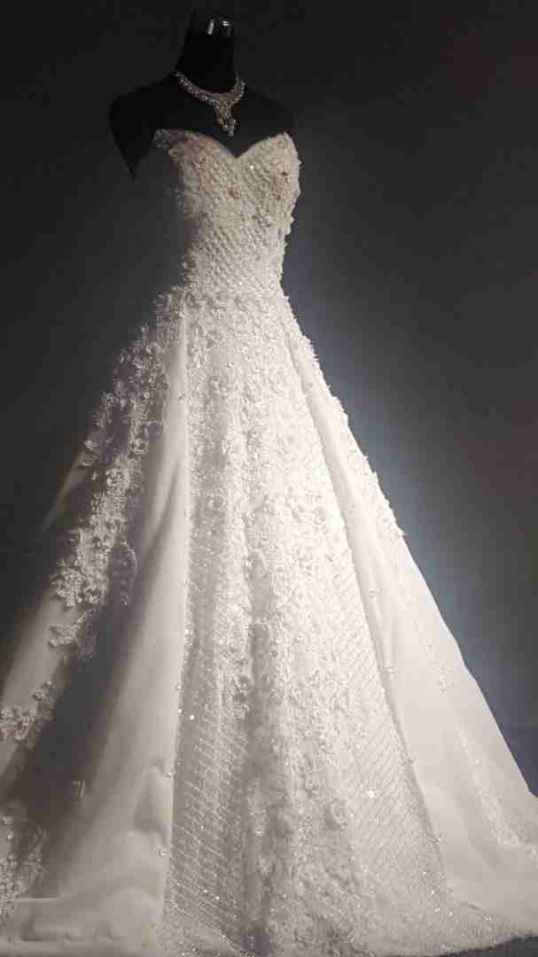 haute couture Kanavice Turkish dress for special bride
لا تنسَ أنك شاهدت هذا الإعلان في عنكبوت
ف...