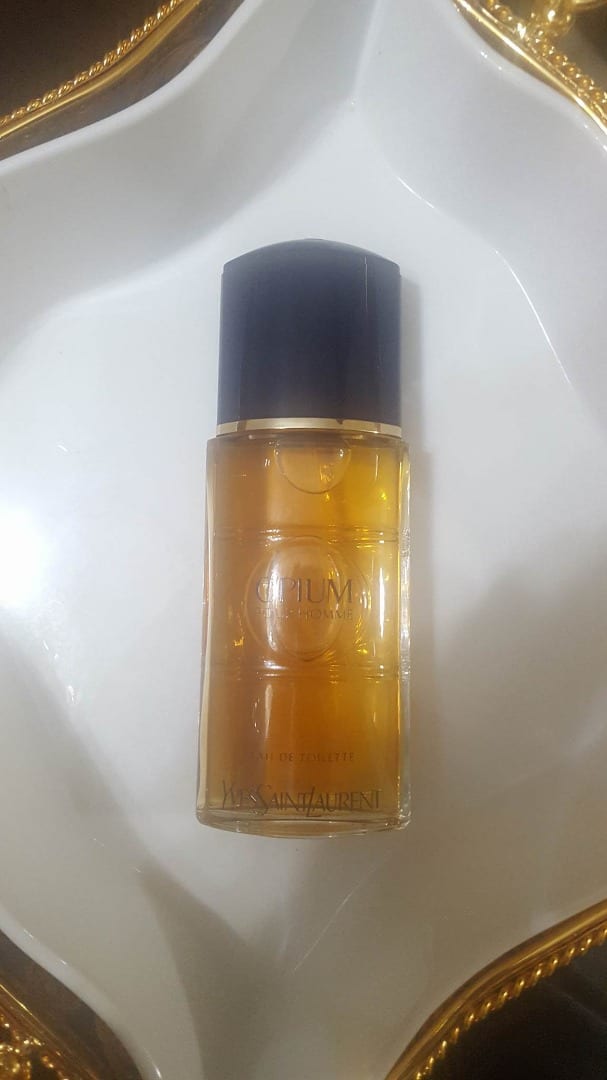 Tester Original Perfume for sale
لا تنسَ أنك شاهدت هذا الإعلان في عنكبوت
تسترات عطور للبيع /...