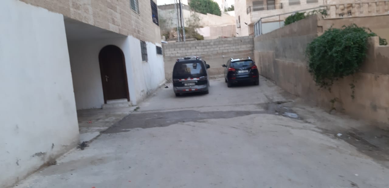 شقة للبيع او الاستثمار في طبربور بسعرمغري من المالك مباشرة
لا تنسَ أنك شاهدت هذا الإعلان في عنكبوت...