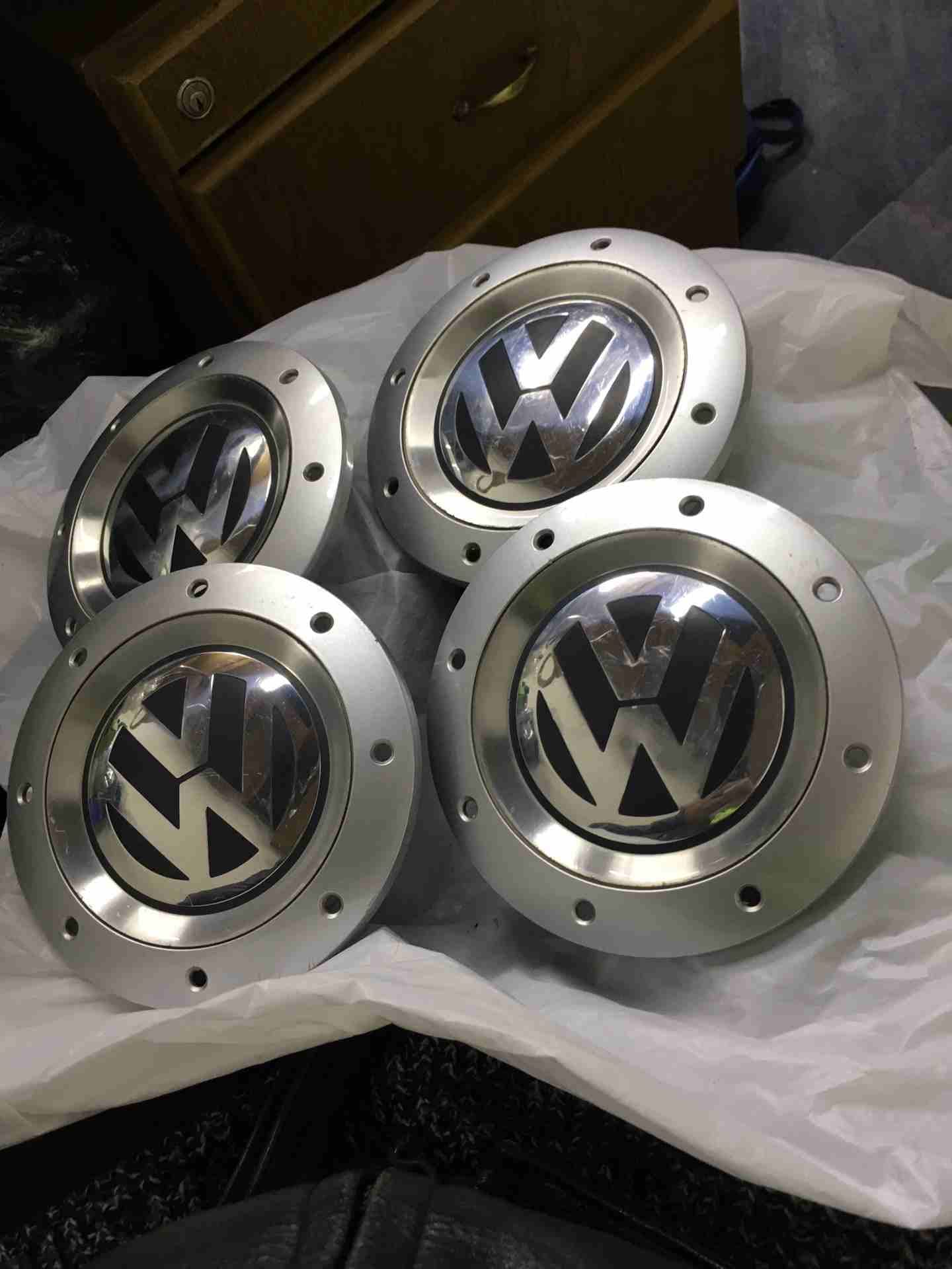 طاسات جنط أصليات V W / Sparco / Mercedes / Alpina /
لا تنسَ أنك شاهدت هذا الإعلان في عنكبوت
وارد...