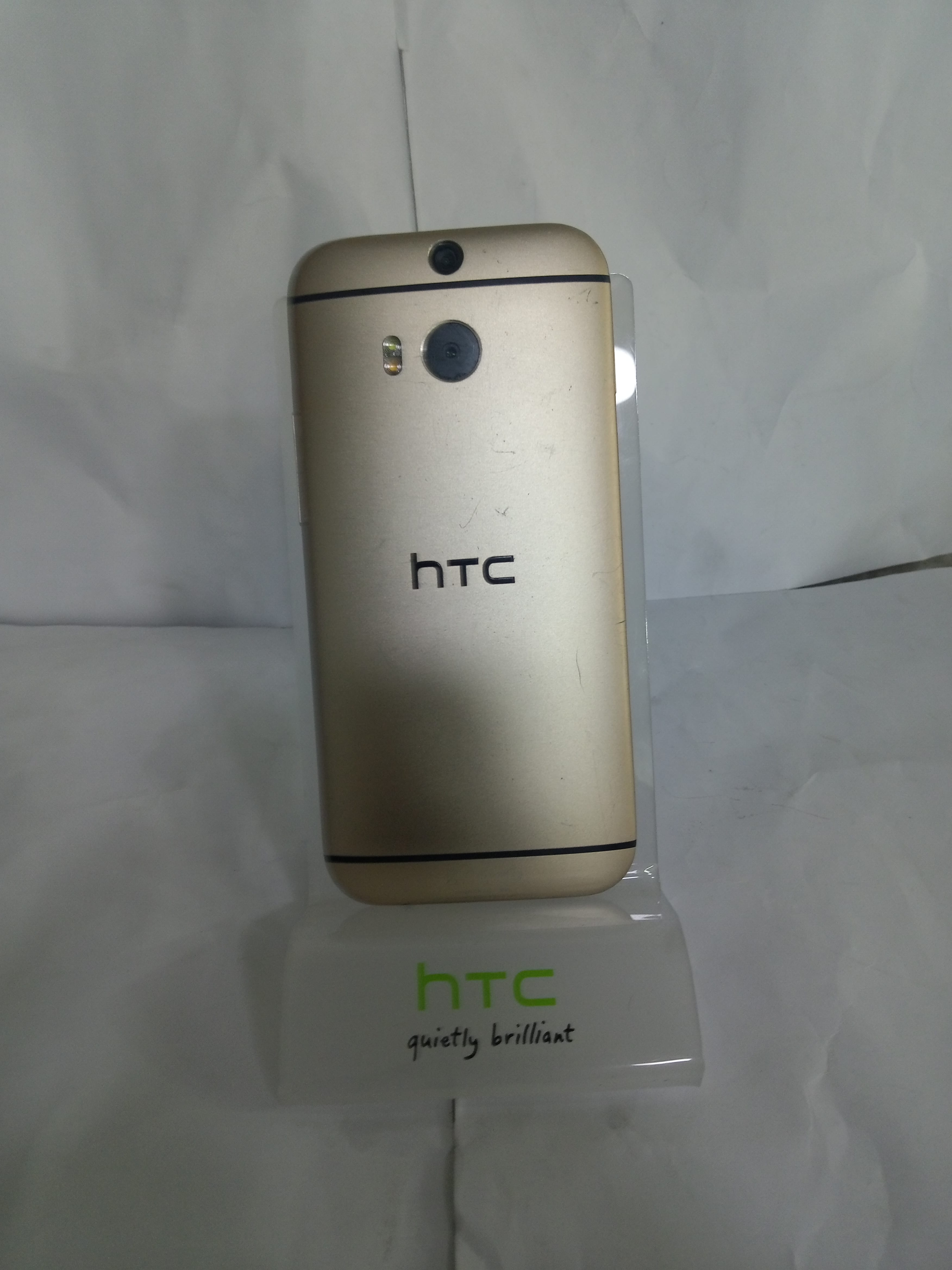 اتش تي سي وان ام 8 ذهبي للبيع
لا تنسَ أنك شاهدت هذا الإعلان في عنكبوت
HTC ONE M8 Gold 4G 16Gb...